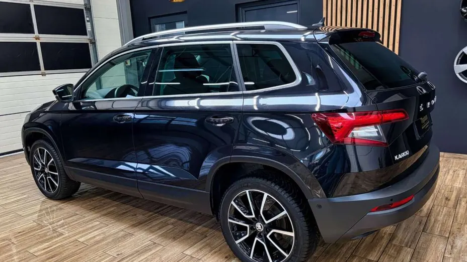 SKODA Karoq -