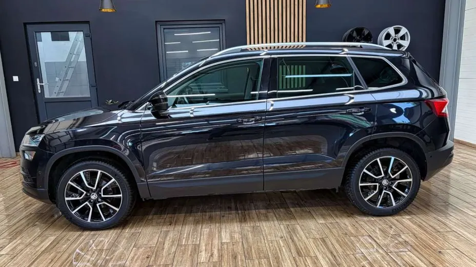 SKODA Karoq -