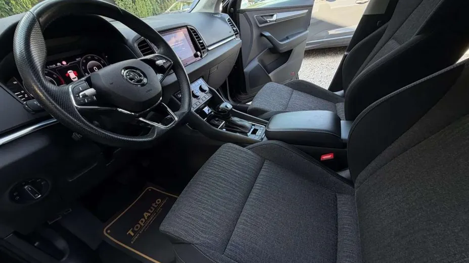 SKODA Karoq -
