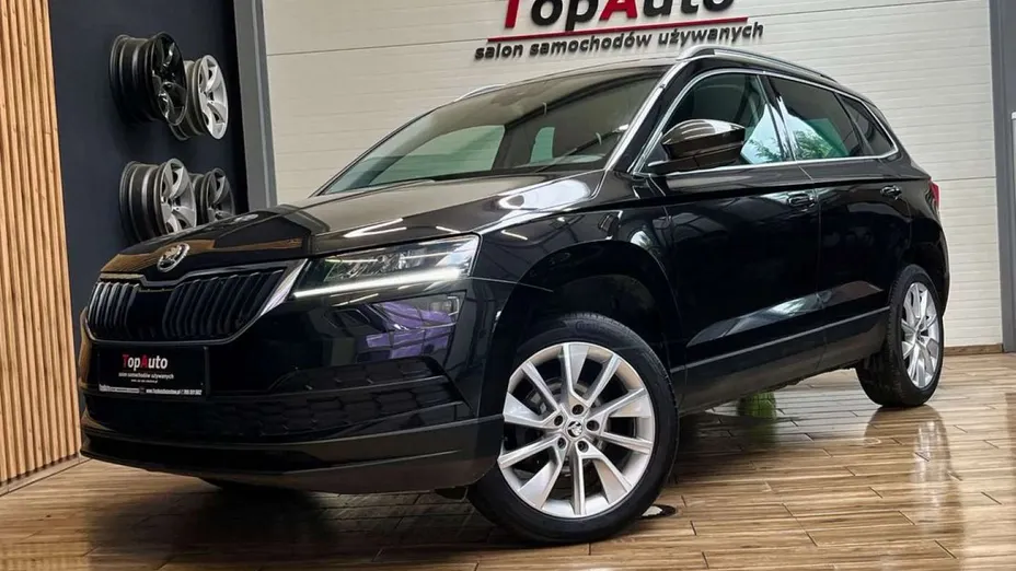 SKODA Karoq -
