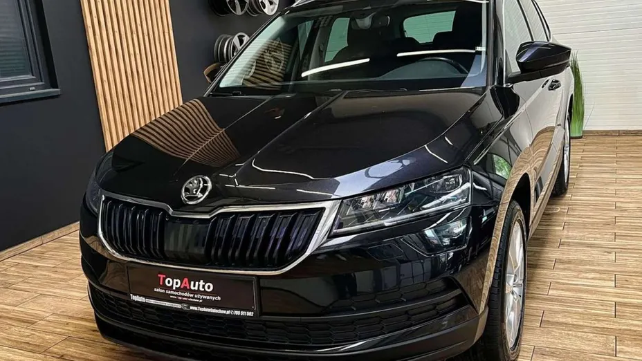 SKODA Karoq -