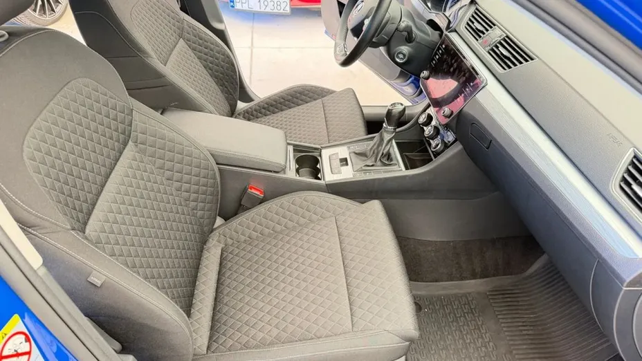 SKODA Superb -