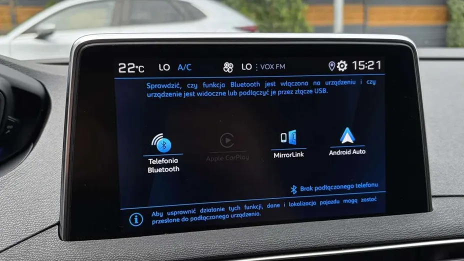 PEUGEOT 3008 -
