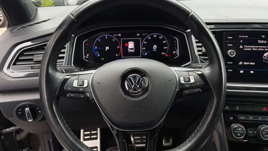 VOLKSWAGEN T-ROC -