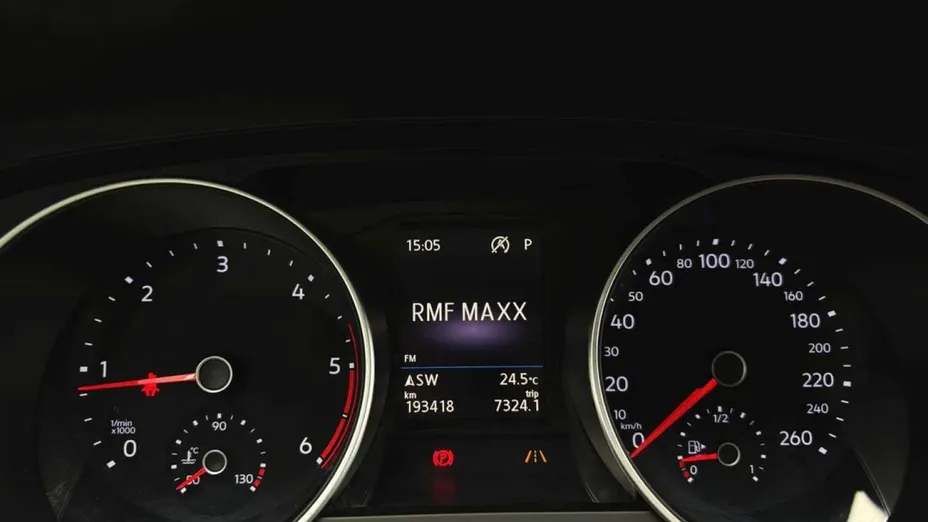 VOLKSWAGEN Tiguan -