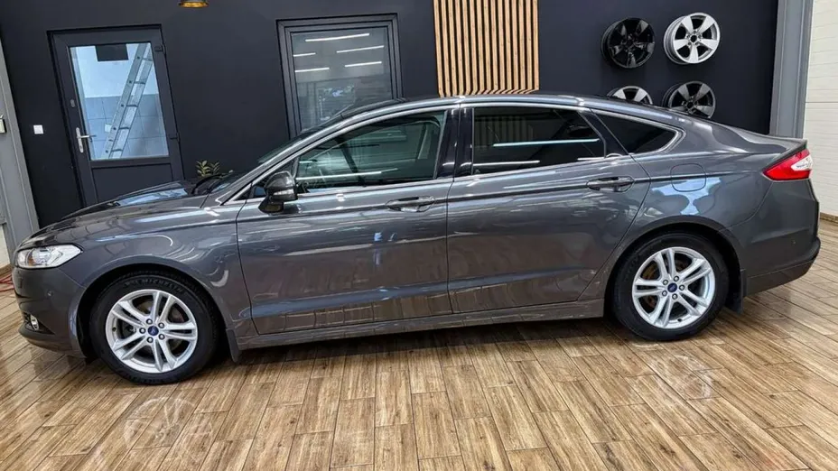 FORD Mondeo -