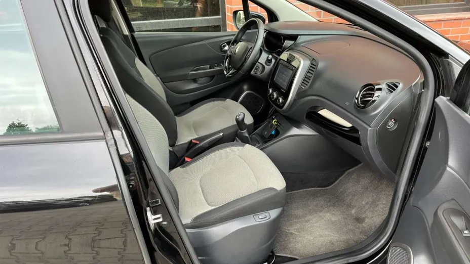 RENAULT Captur -