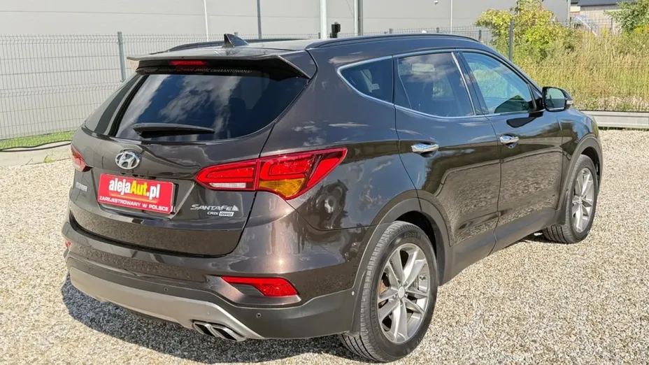 HYUNDAI Santa Fe -