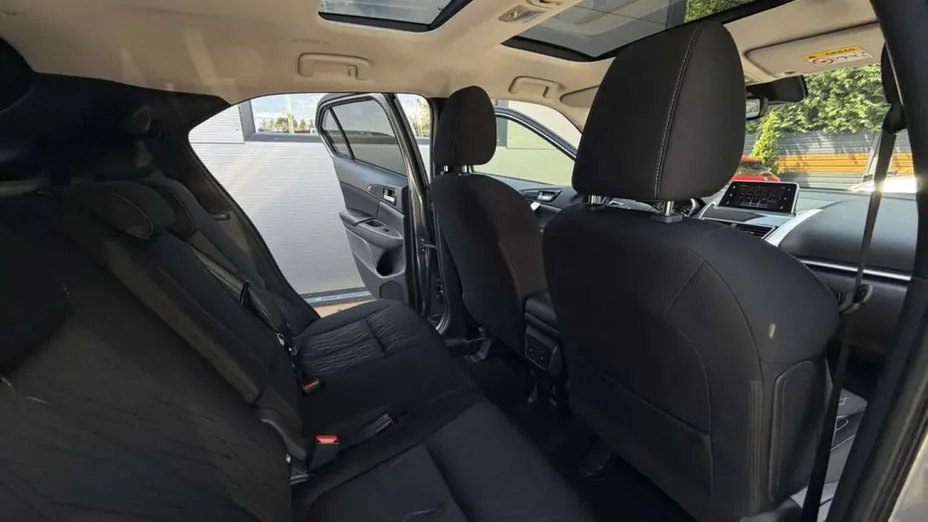 MITSUBISHI Eclipse Cross -