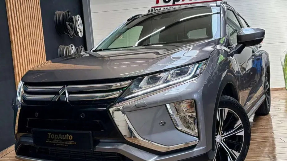MITSUBISHI Eclipse Cross -
