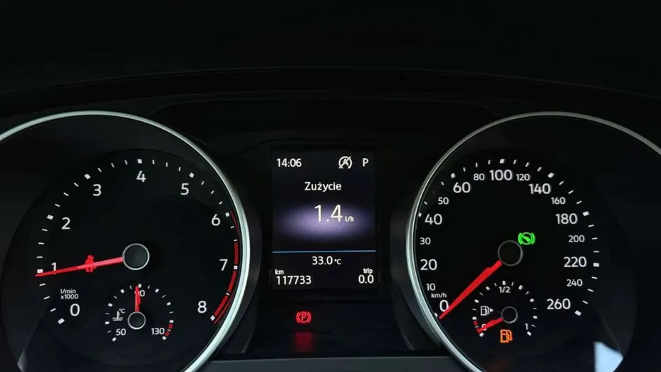 VOLKSWAGEN Tiguan -
