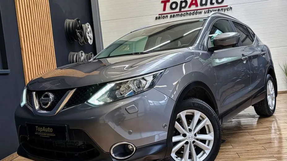 NISSAN Qashqai -