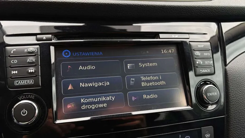 NISSAN Qashqai -