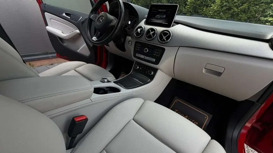 MERCEDES-BENZ B Klasa -