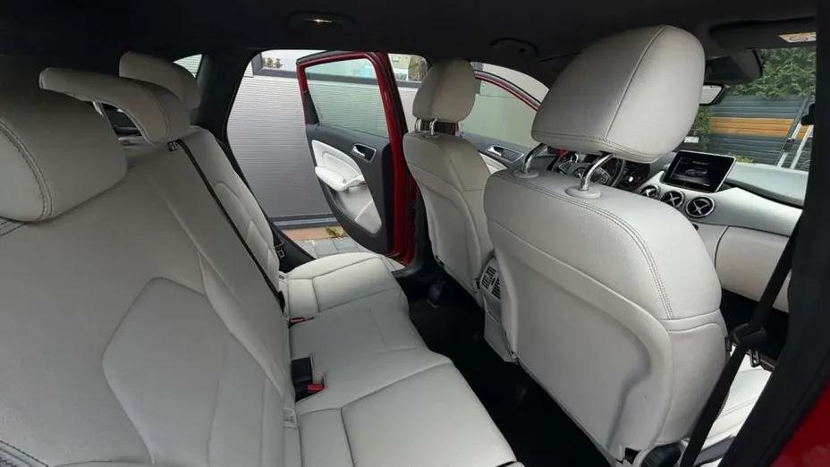 MERCEDES-BENZ B Klasa -