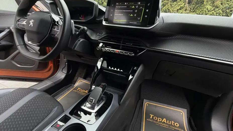 PEUGEOT 2008 -