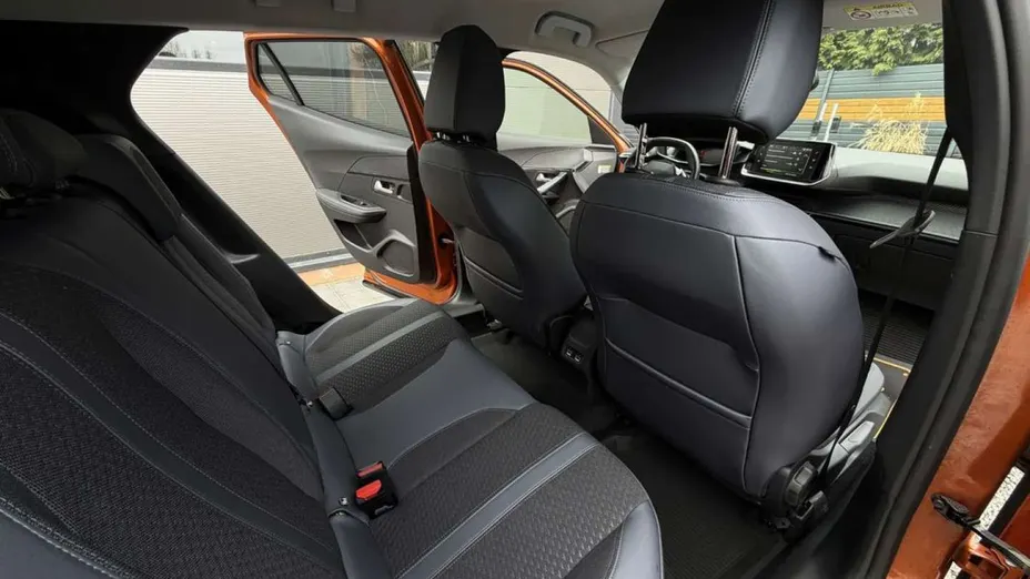 PEUGEOT 2008 -