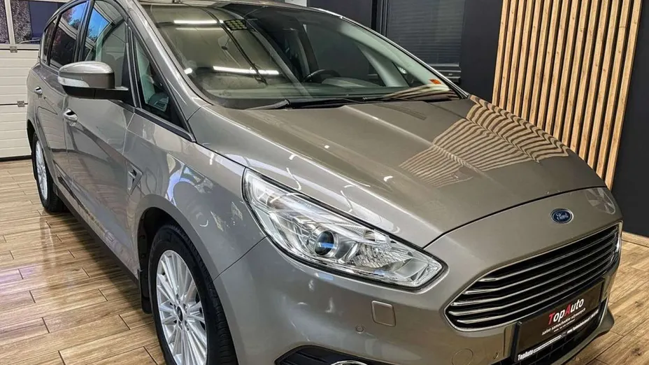 FORD S-MAX -