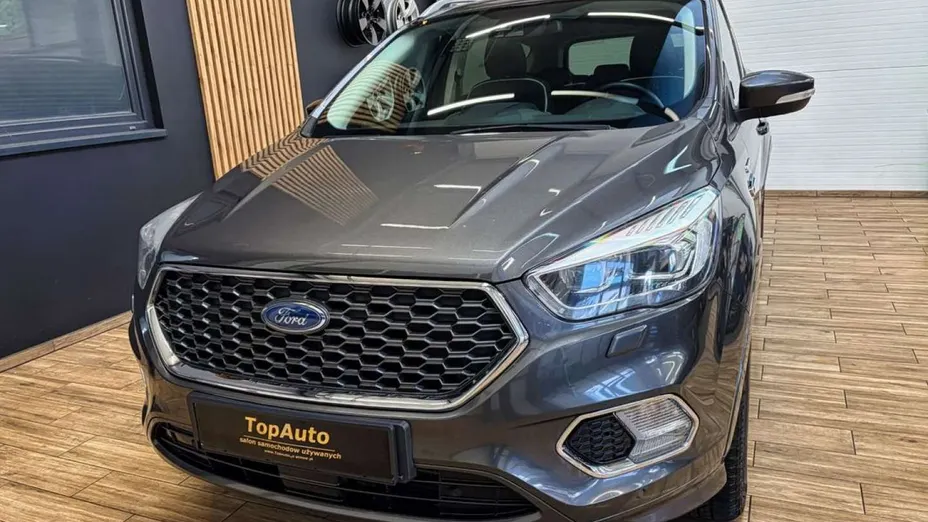 FORD Kuga -