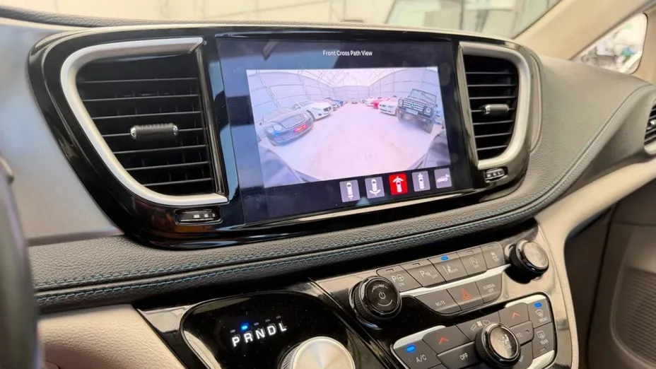 CHRYSLER Pacifica -