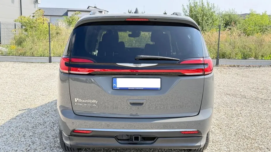 CHRYSLER Pacifica -
