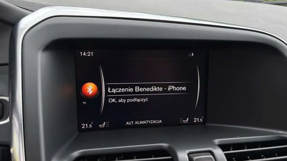 VOLVO XC60 -