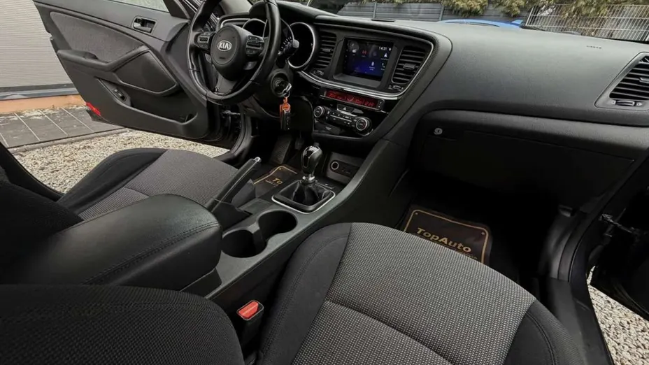 KIA Optima -