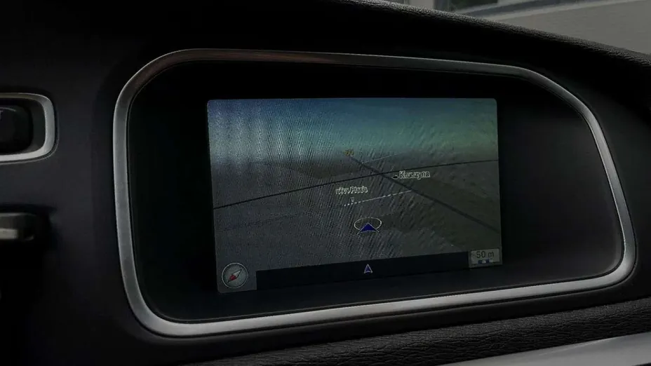 VOLVO V40 Cross Country -