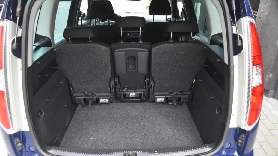 SKODA Roomster -