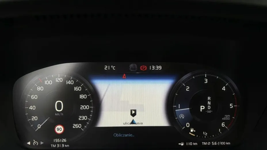 VOLVO XC40 -