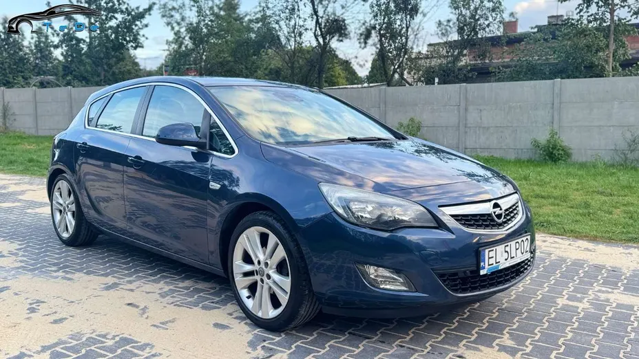 OPEL Astra -