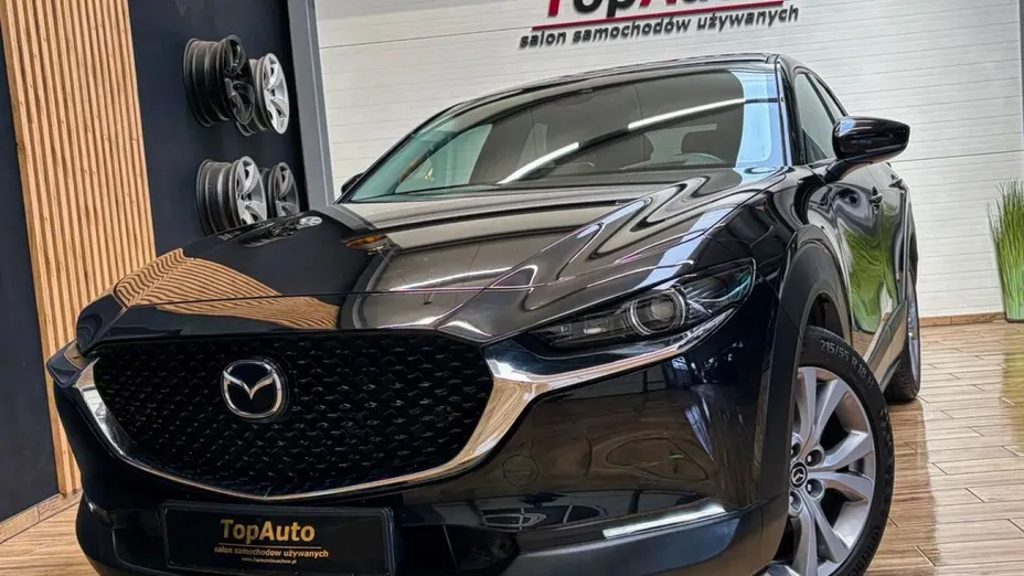 MAZDA CX-30 -
