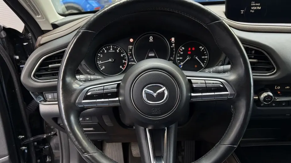 MAZDA CX-30 -