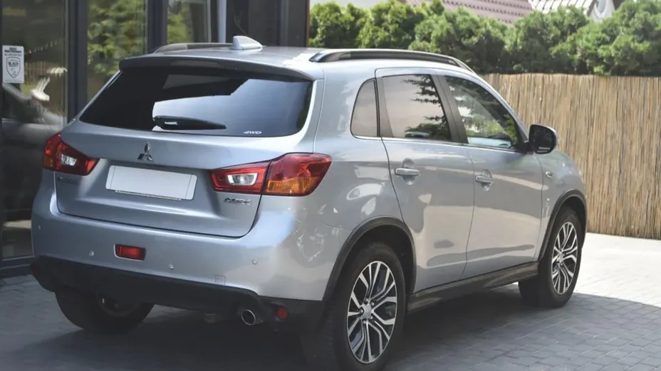 MITSUBISHI ASX -