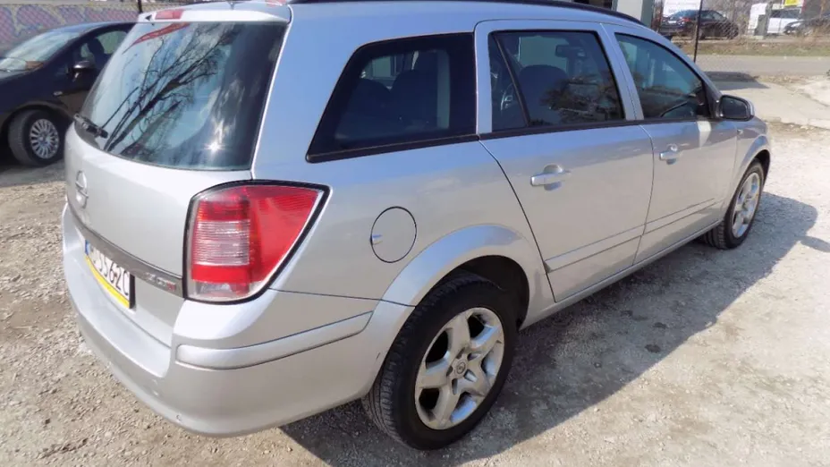 OPEL Astra -