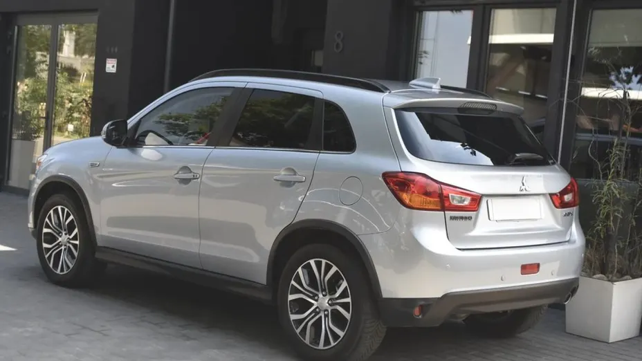 MITSUBISHI ASX -