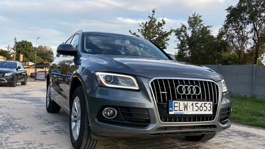 AUDI Q5 -