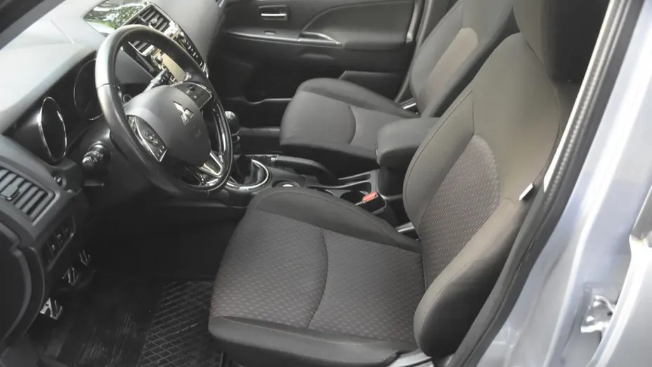 MITSUBISHI ASX -