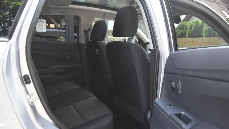 MITSUBISHI ASX -