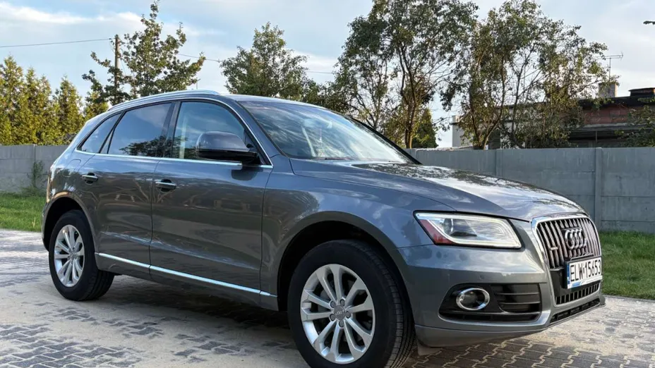 AUDI Q5 -