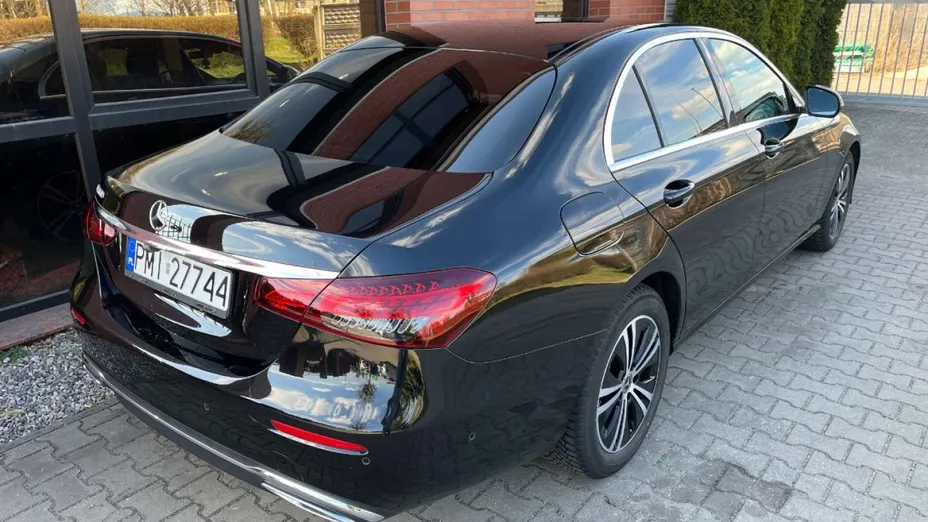 MERCEDES-BENZ E Klasa -