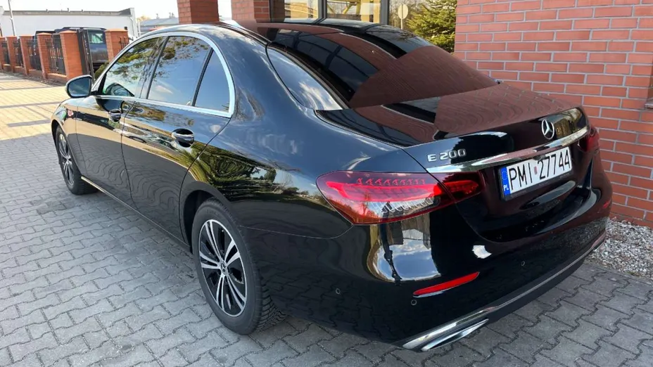 MERCEDES-BENZ E Klasa -