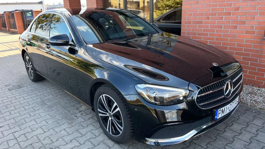 MERCEDES-BENZ E Klasa -