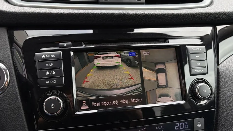 NISSAN Qashqai -