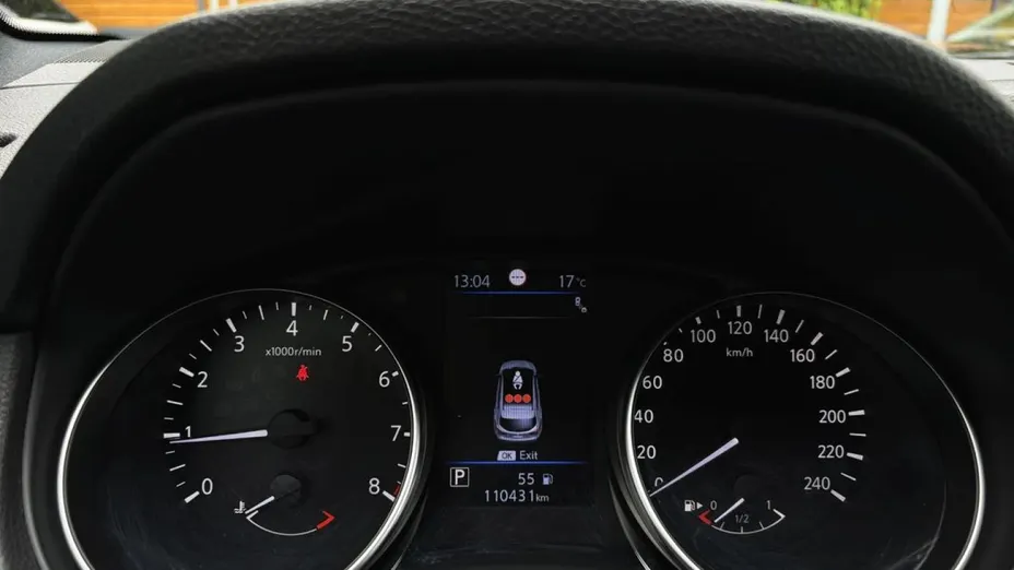 NISSAN Qashqai -
