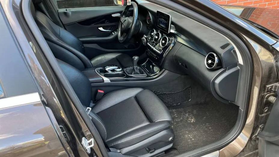 MERCEDES-BENZ C Klasa -