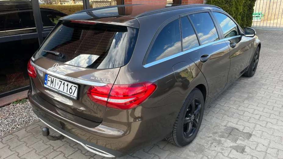 MERCEDES-BENZ C Klasa -