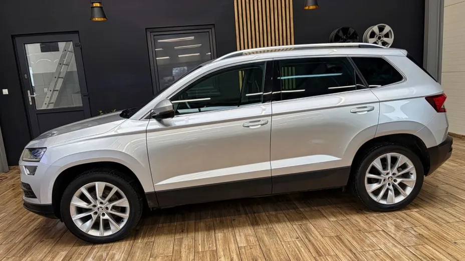 SKODA Karoq -
