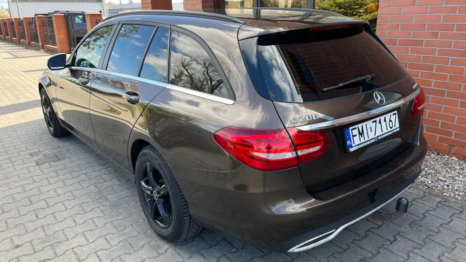 MERCEDES-BENZ C Klasa -