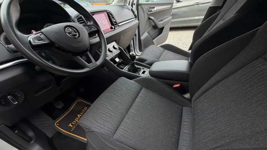 SKODA Karoq -